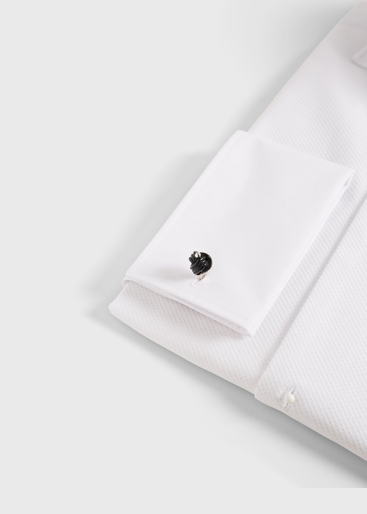 Paul Stuart Latest | Sterling Silver with Black Onyx Carved Knot