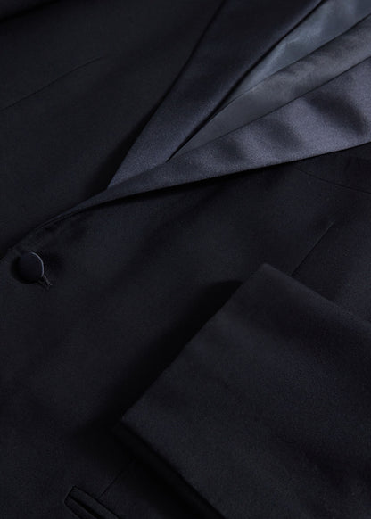 Paul Stuart Signature | All Year Wool Tuxedo with Satin Notch Lapel