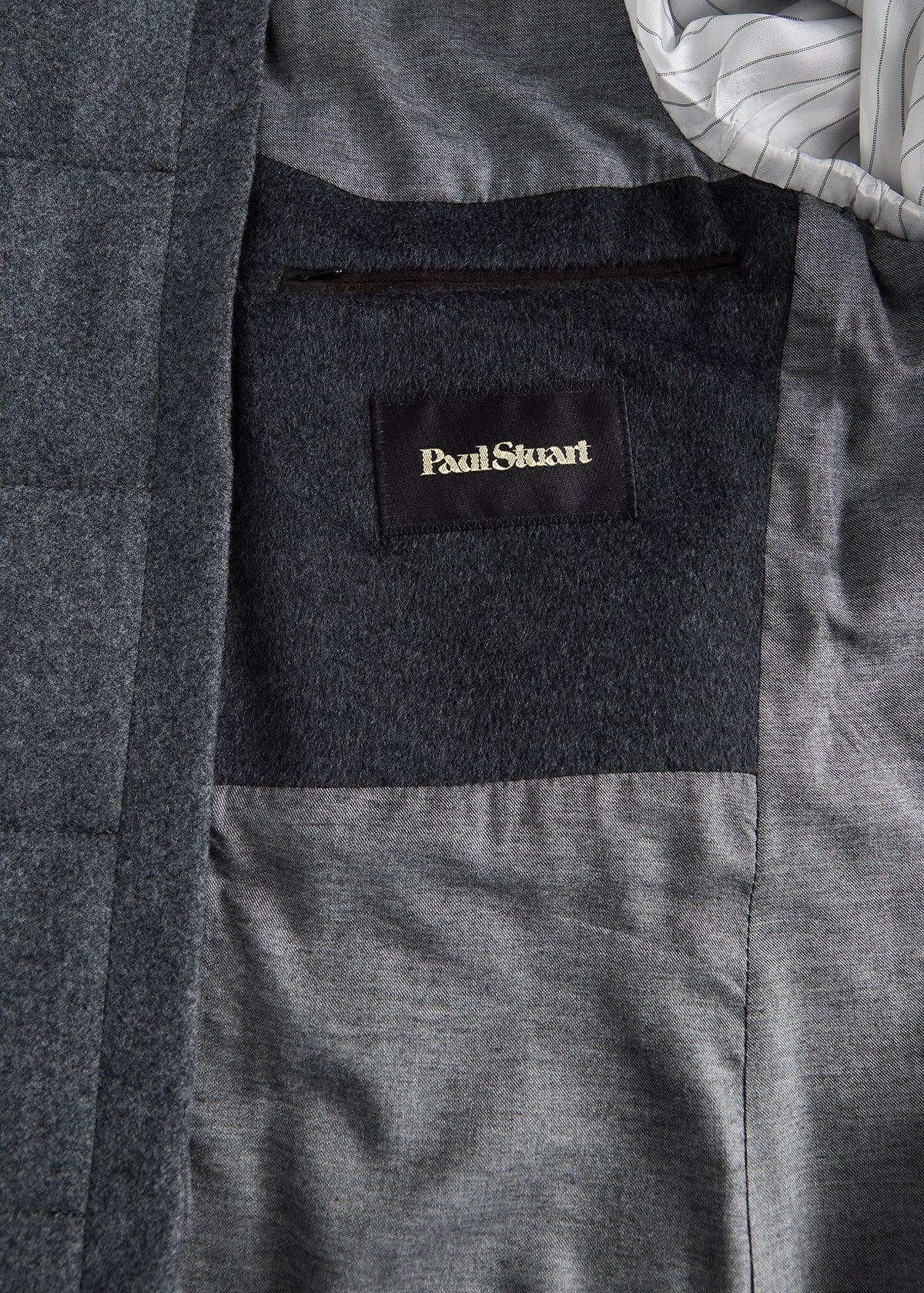 Paul Stuart Trending | Wool & Cashmere Overcoat with Gilet