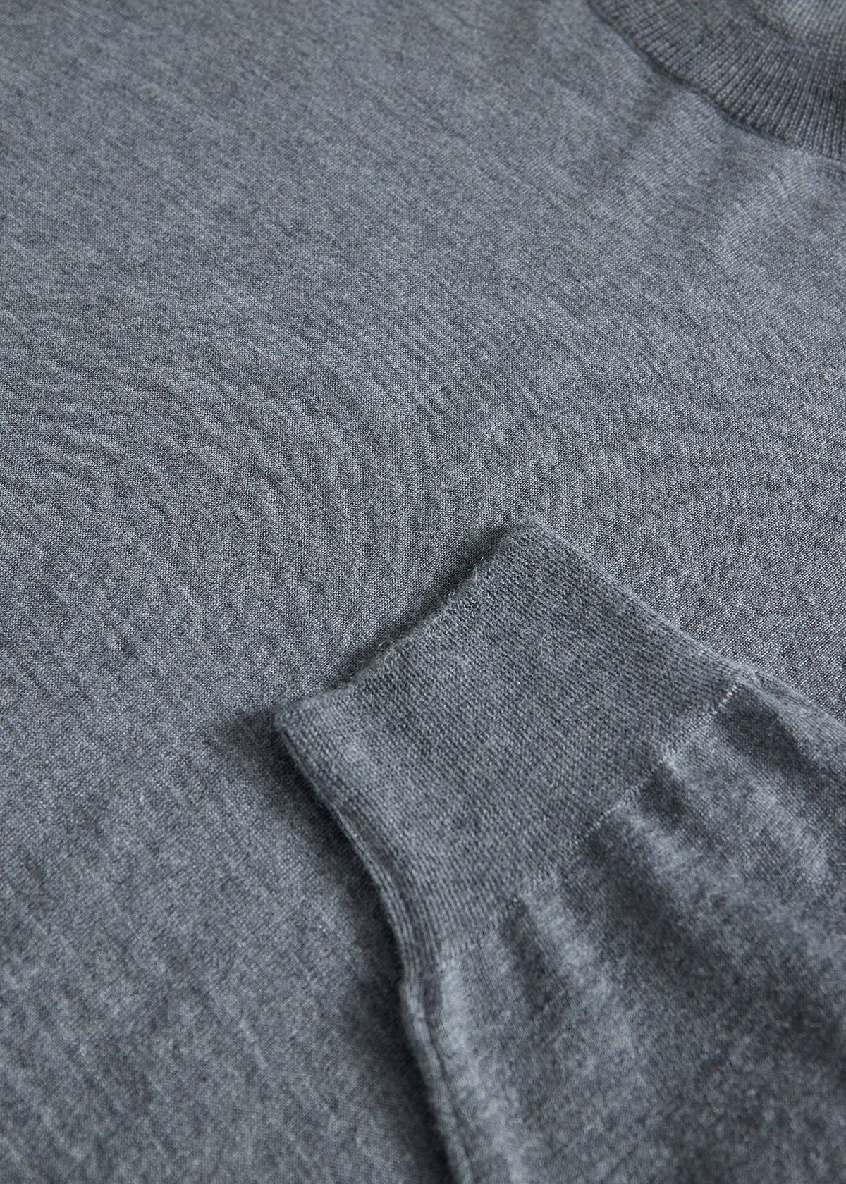 Paul Stuart Special Offer | Silk & Cashmere Turtleneck