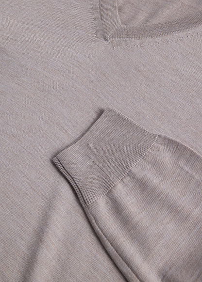 Paul Stuart Essential | Essential Merino Wool V-neck Sweater