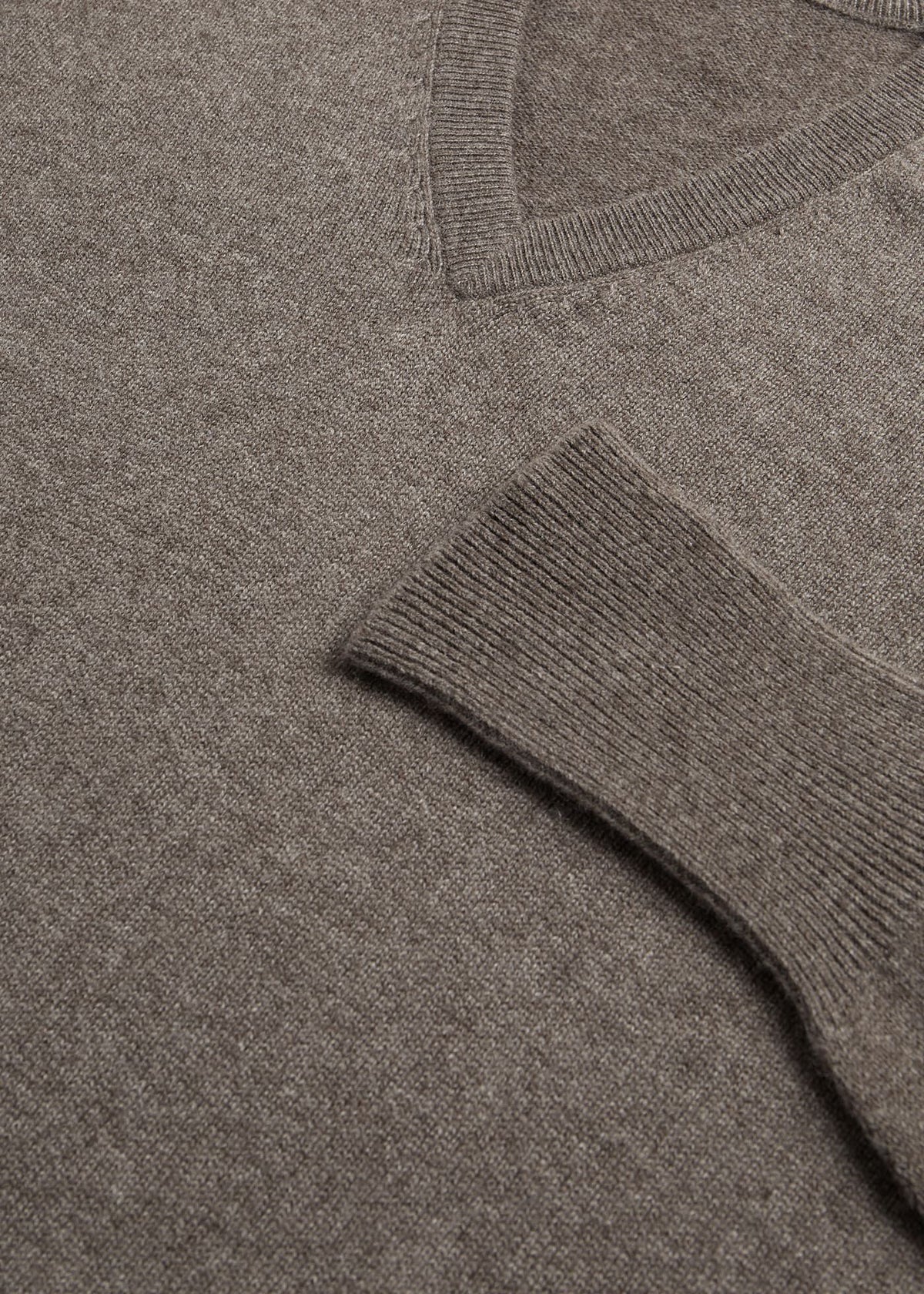 Paul Stuart Everyday | Classic Cashmere V-Neck Sweater