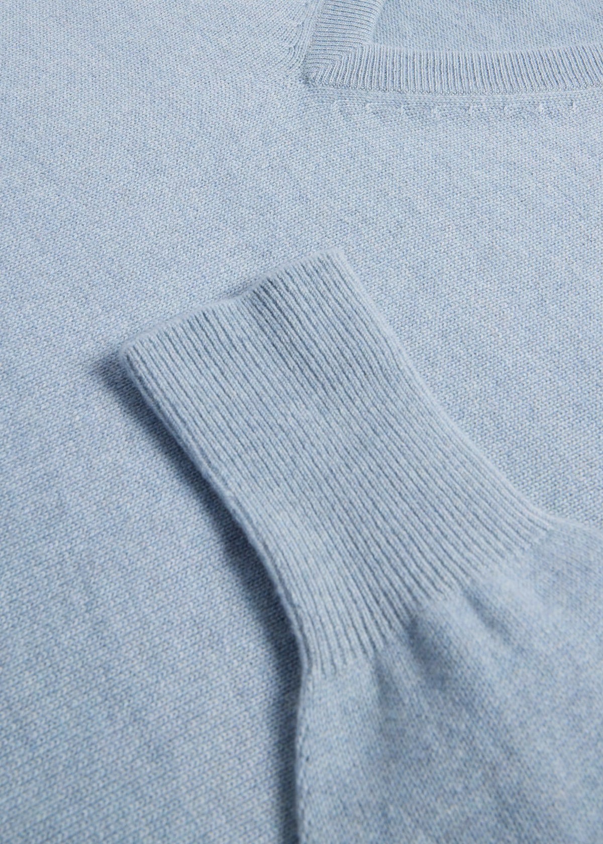 Paul Stuart New | Classic Cashmere V-Neck Sweater