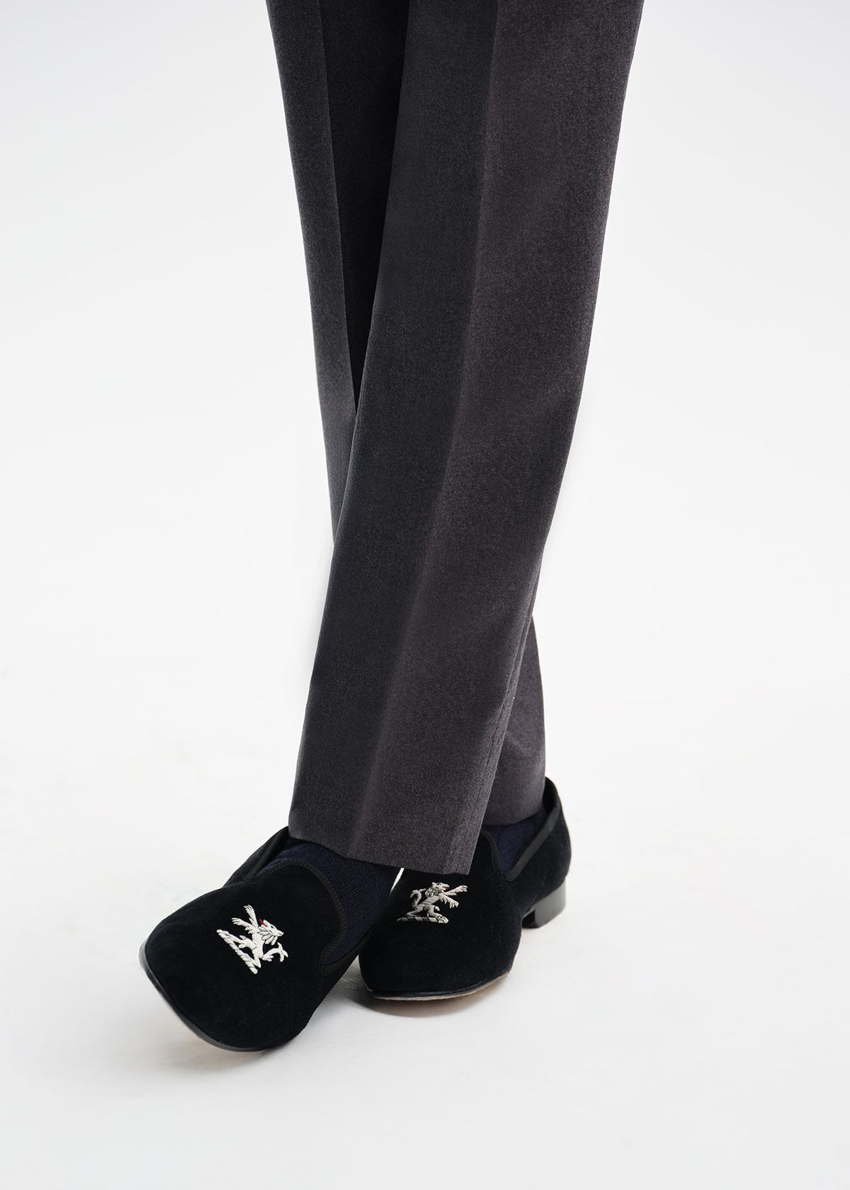 Paul Stuart Trusted | Travis Velvet Lion Slip-on