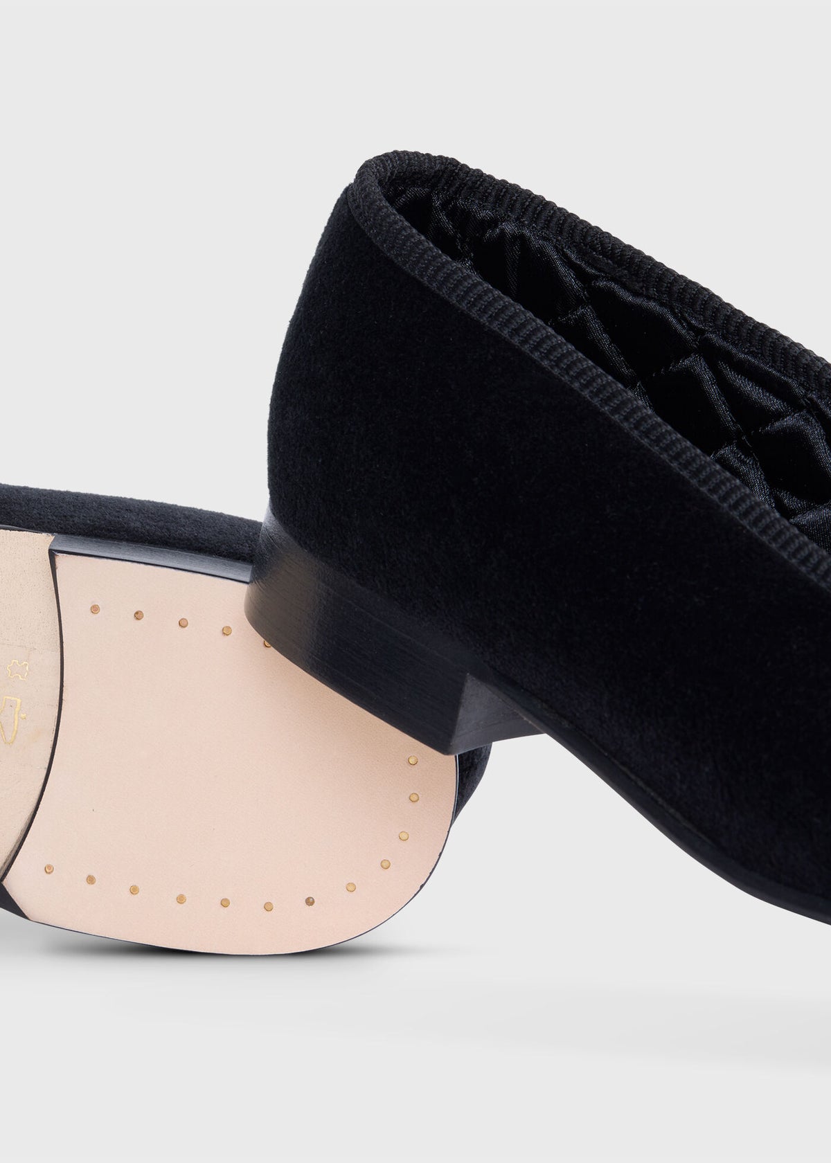 Paul Stuart Trusted | Travis Velvet Lion Slip-on