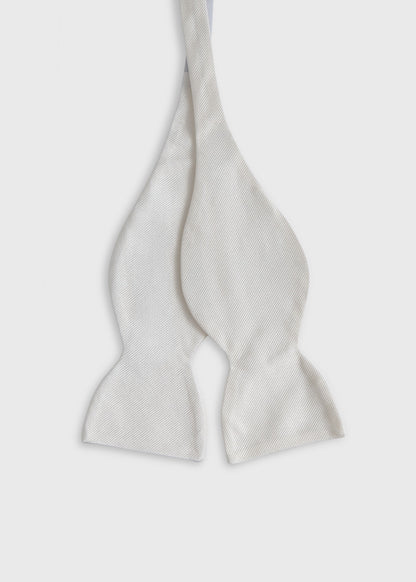 Paul Stuart Trending | Woven Silk Grosgrain Bow Tie