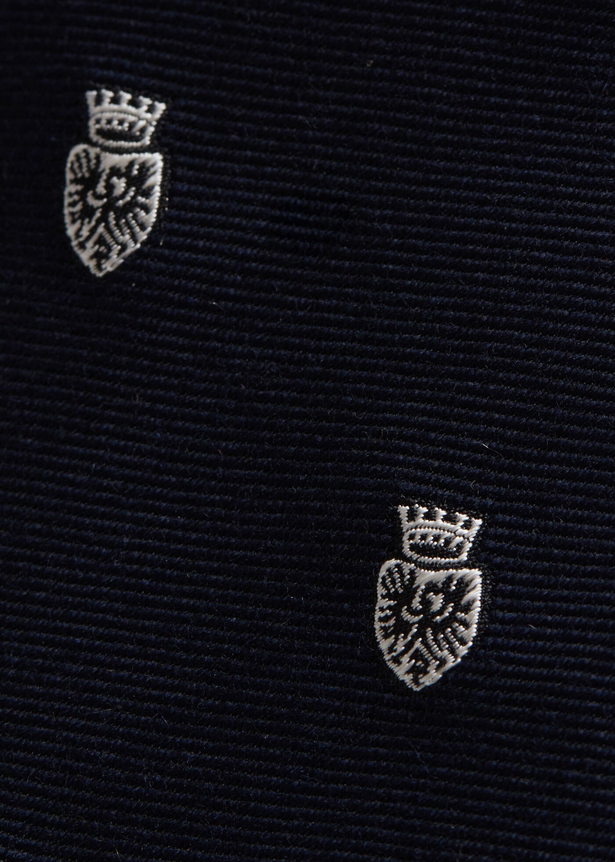 Paul Stuart Premium | Wool & Silk Crest Tie
