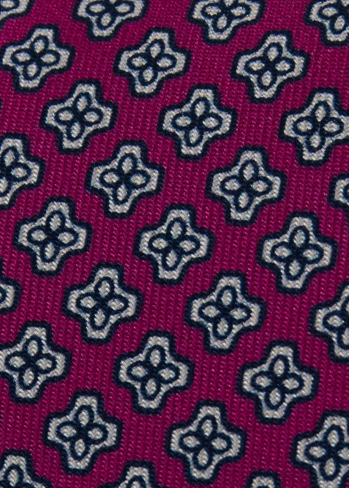 Paul Stuart Recommended | Geometric Clover Silk Tie