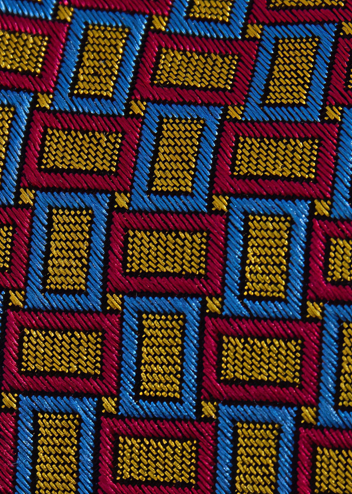 Paul Stuart Value | Silk Diamond Trellis Motif Tie