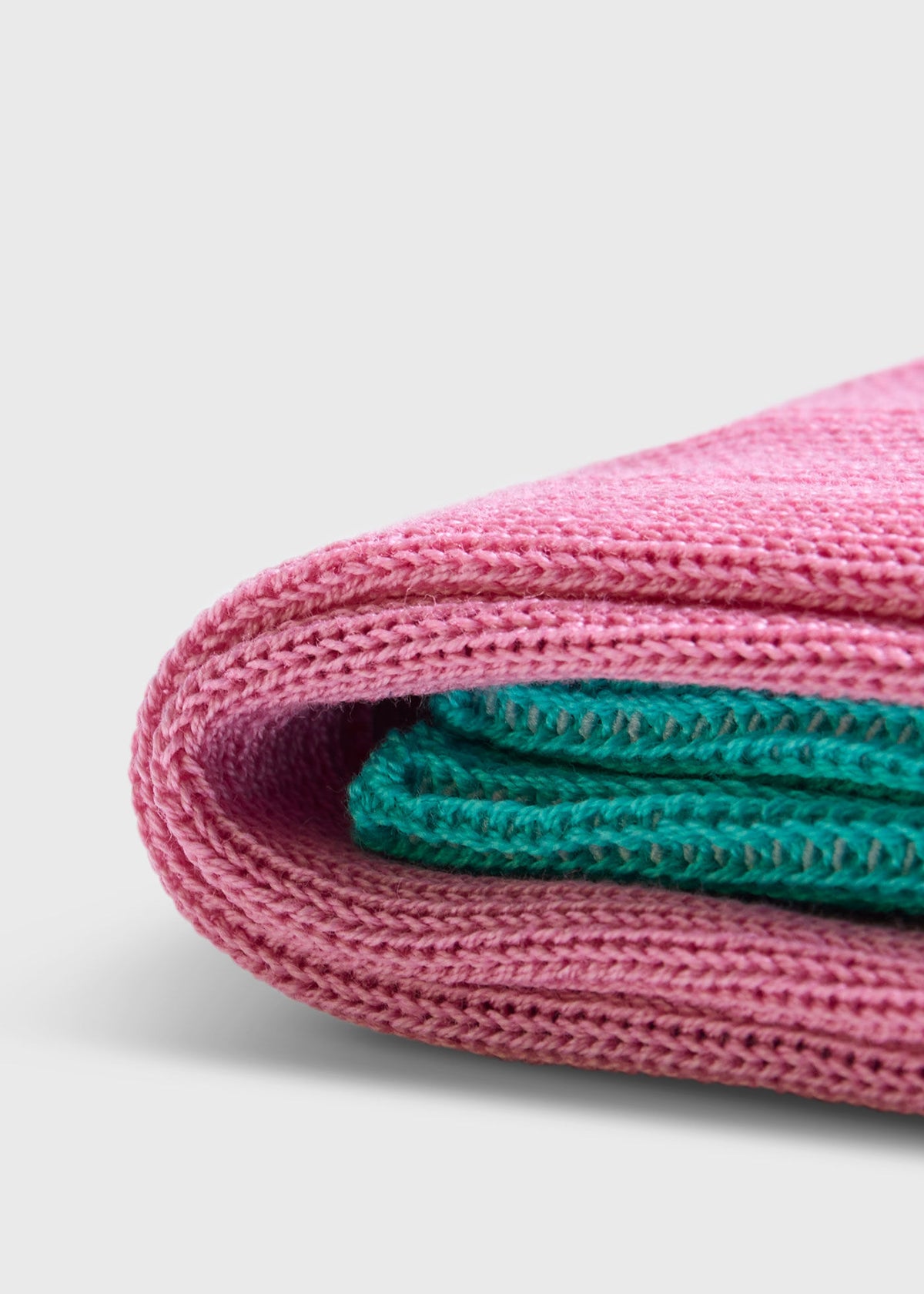 Paul Stuart Featured | Mercerized Cotton Ribbed Sock