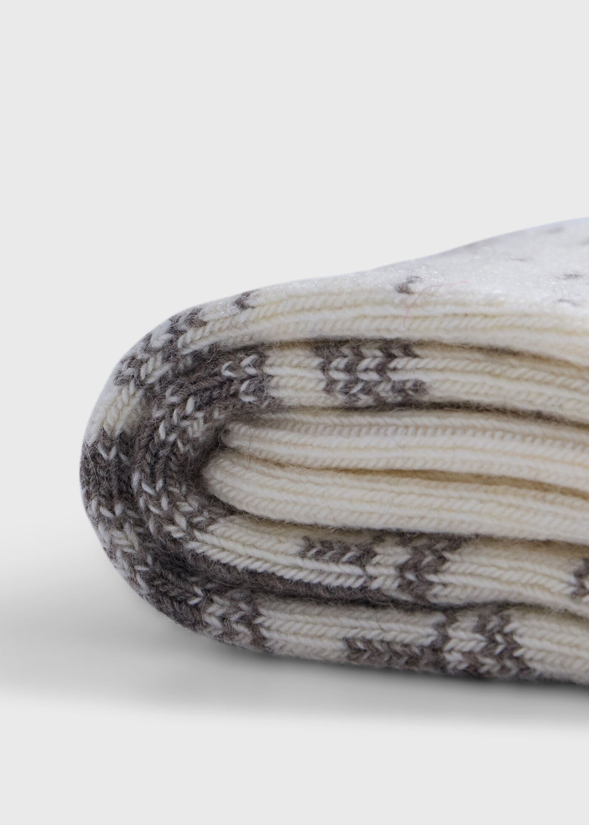 Paul Stuart Discount | Festive Ornament Sock