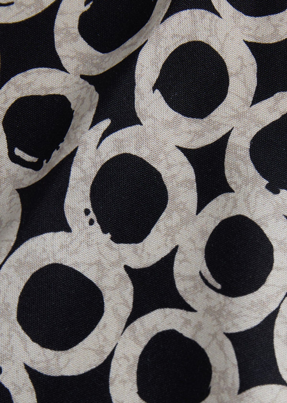 Paul Stuart Deals | Geometric Print Silk Pocket Square