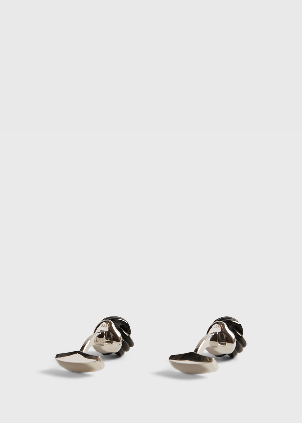 Paul Stuart Latest | Sterling Silver with Black Onyx Carved Knot