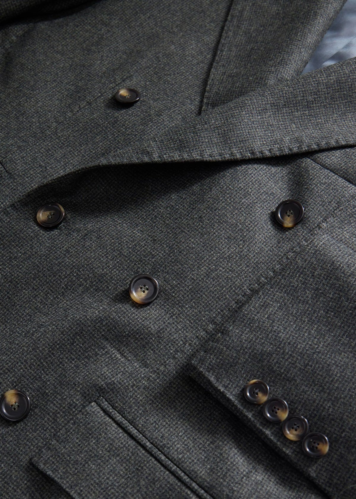 Paul Stuart Quality | Double Breasted Wool Houndstooth Suit