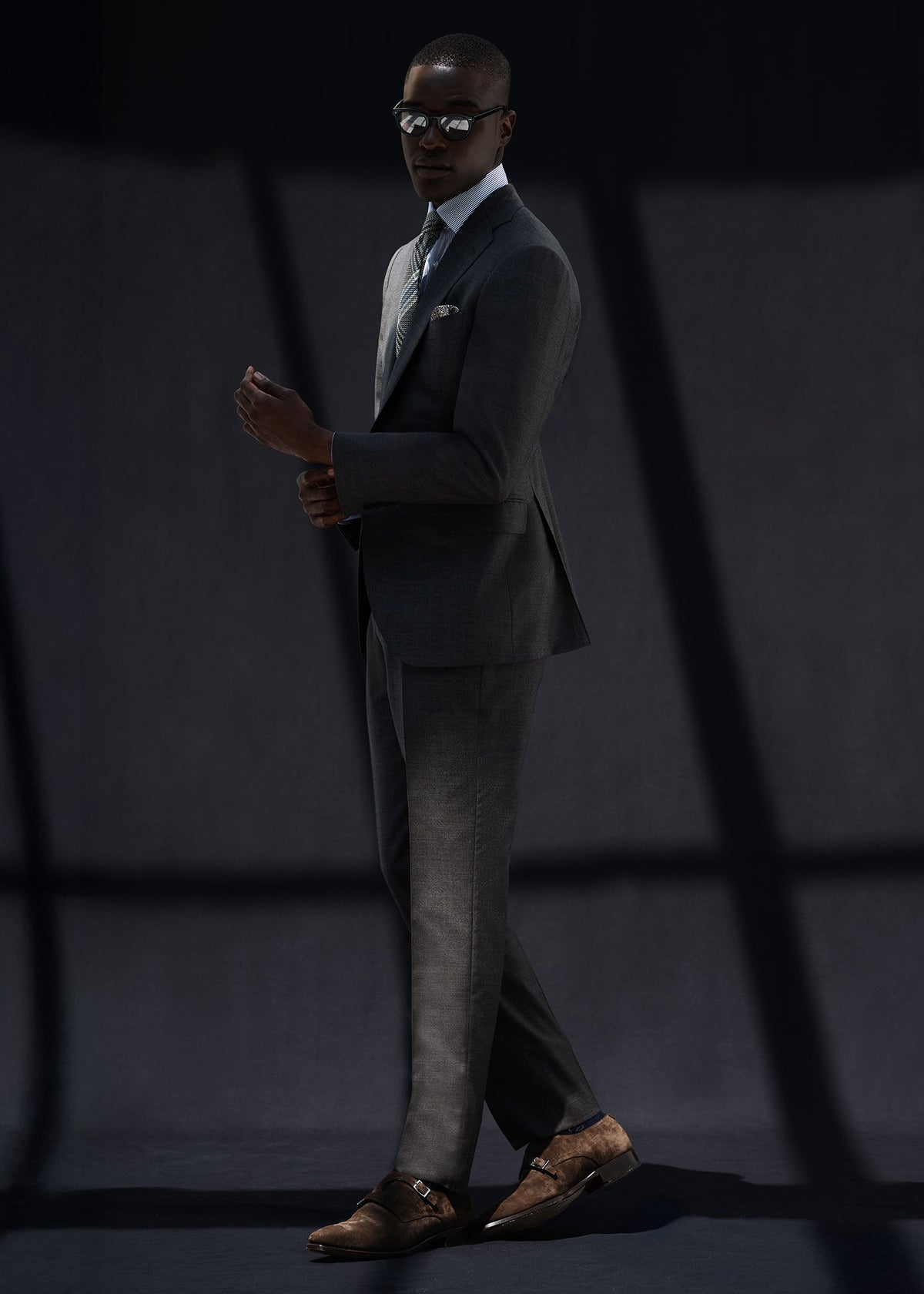 Paul Stuart Exclusive | All Year Super 110s Wool Sharkskin Suit