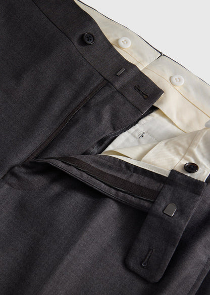 Paul Stuart Exclusive | All Year Super 110s Wool Sharkskin Suit