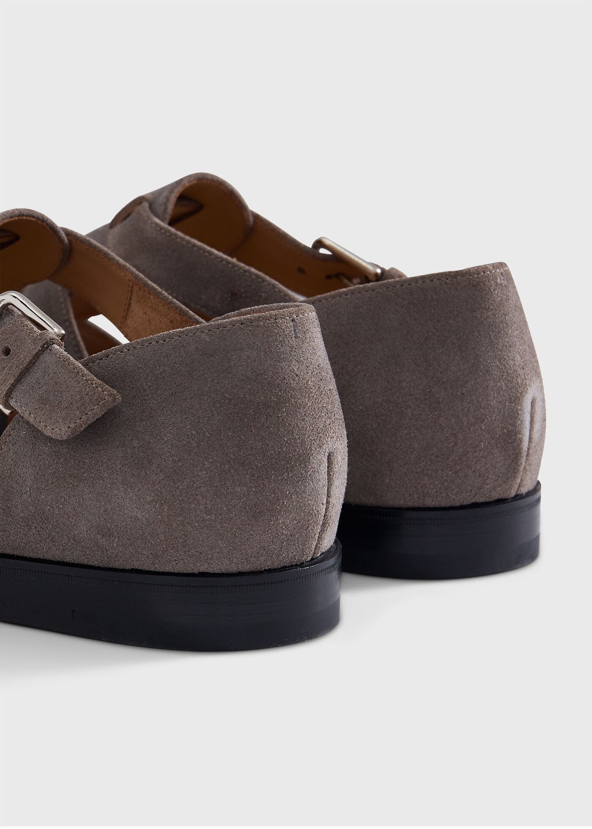 Paul Stuart Essential | Sloane Suede Fisherman Sandal