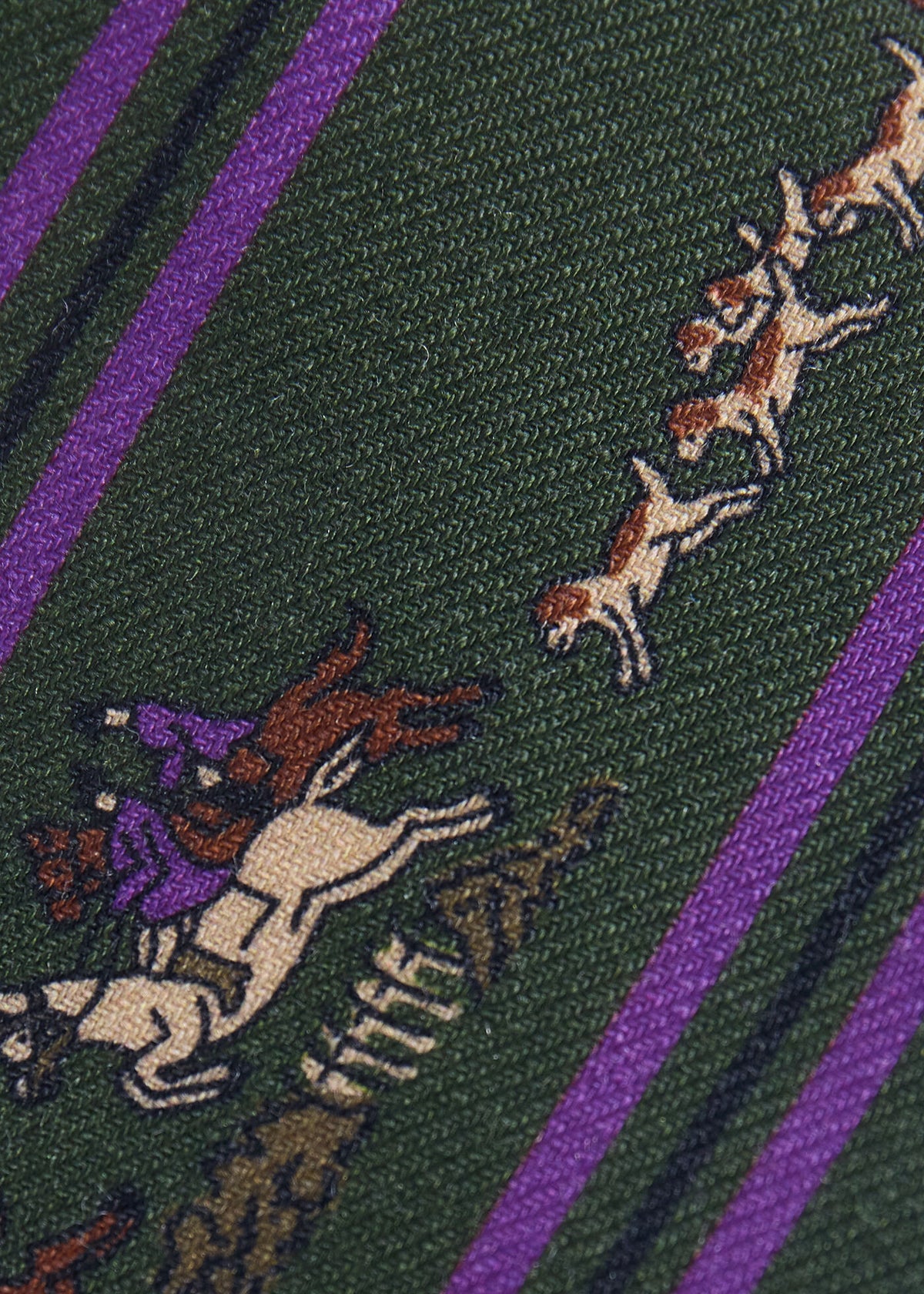 Paul Stuart Essential | Printed Silk Rider Motif Tie